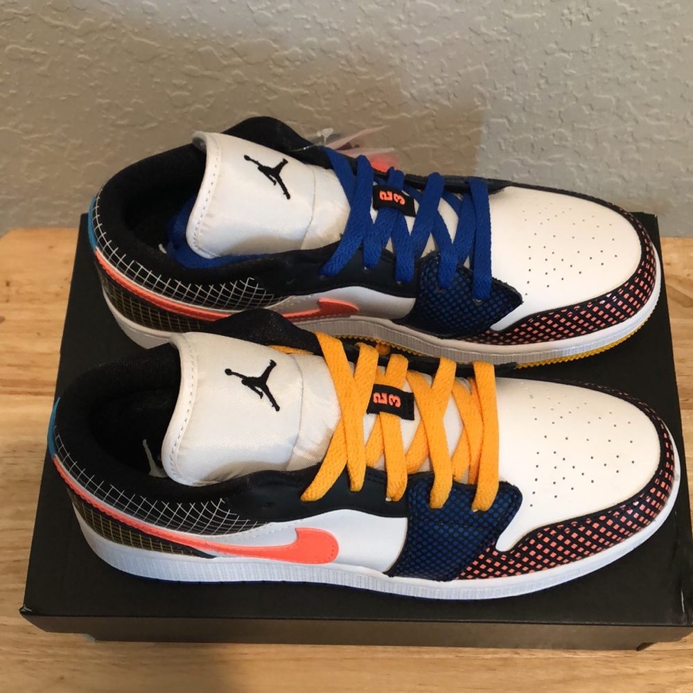 💙💛NIKE AIR JORDAN 1 LOW MMD BG SNEAKERS💛💙 - Picture 3 of 9